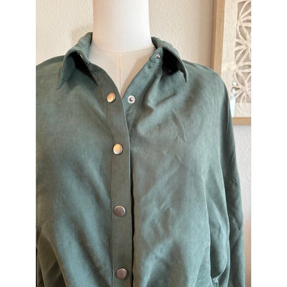 HYFVE Cropped Bomber Jacket | Green Snap Button Front | MEDIUM - Picture 3 of 6